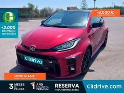 Rojo Usado 2022 Toyota Yaris Utilitario | 34.590 € (Buen precio)