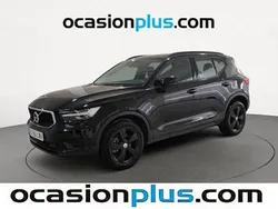 Negro Usado 2022 Volvo XC40 Momentum SUV | 27.173 € (Buen precio)