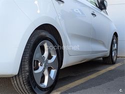 Blanco Usado 2015 Kia Carens Monovolumen | 9000 € (Buen precio)