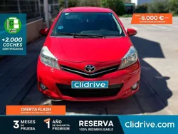 Rojo Usado 2014 Toyota Yaris Active Utilitario | 6390 € (Super precio)