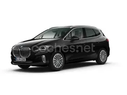 Negro Usado 2024 BMW 225 Active Tourer Comfort Edition Monovolumen | 38.990 €