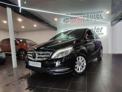 Negro Usado 2013 Mercedes B180 Monovolumen | 14.900 € (Precio justo)