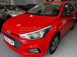 Rojo Usado 2020 Hyundai i20 Berlina | 11.300 € (Precio justo)