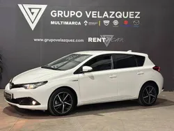 Blanco Usado 2019 Toyota Auris Hybrid Edition Berlina | 17.490 € (Caro)
