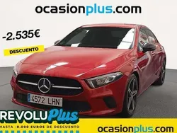 Rojo Usado 2020 Mercedes A200 Berlina | 25.355 € (Buen precio)