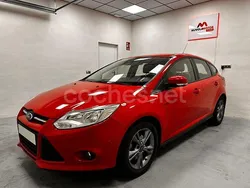 Rojo Usado 2014 Ford Focus Titanium Berlina | 10.490 € (Precio justo)