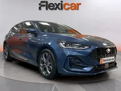 Azul Usado 2023 Ford Focus ST-Line Berlina | 17.290 € (Precio justo)