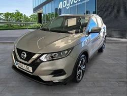 Gris / plata Usado 2021 Nissan Qashqai Style Edition SUV | 19.600 € (Precio justo)
