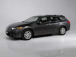 Gris / plata Usado 2011 Honda Accord Elegance Familiar | 13.250 € (Precio justo)