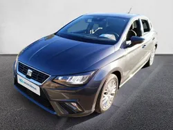 Gris / plata Usado 2023 Seat Ibiza FR Berlina | 16.680 € (Precio justo)