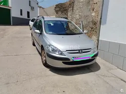 Gris / plata Usado 2003 Peugeot 307 Familiar | 3000 € (Precio justo)