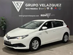 Blanco perlado (perlado) Usado 2018 Toyota Auris Hybrid Business Edition Utilitario | 15.990 € (Un poco caro)