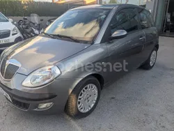 Gris / plata Usado 2005 Lancia Ypsilon Utilitario | 2490 € (Precio justo)