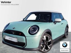 Verde Usado 2024 Mini Cooper Essential Utilitario | 31.890 € (Caro)