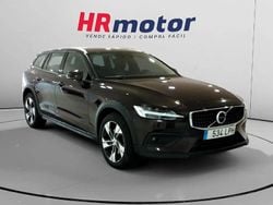 Usado 2021 Volvo V60 CC Familiar | 28.290 € (Precio justo)