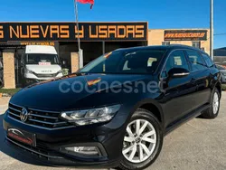 Negro Usado 2021 VW Passat Executive Familiar | 17.990 € (Precio justo)