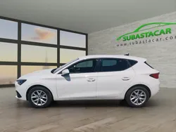 Blanco Usado 2021 Seat Leon Style | 14.250 € (Precio justo)
