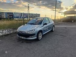 Gris / plata Usado 2003 Peugeot 206 GTi Berlina | 4000 € (Precio justo)