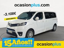 Blanco Usado 2022 Toyota Proace Verso Familiar | 28.690 € (Un poco caro)