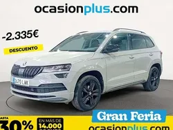 Gris Usado 2022 Skoda Karoq SportLine SUV | 22.719 € (Precio justo)