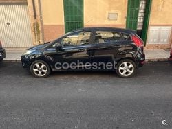 Negro Usado 2013 Ford Fiesta Trend Utilitario | 3750 € (Super precio)