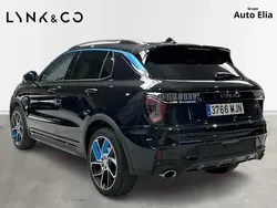 Negro Usado 2023 Lynk & Co 01 SUV | 26.900 € (Precio justo)