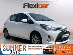 Blanco Usado 2017 Toyota Yaris Active Berlina | 9990 € (Precio justo)