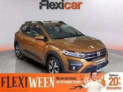 Naranja Usado 2022 Dacia Sandero Comfort Utilitario | 15.470 € (Un poco caro)
