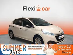 Blanco Usado 2016 Peugeot 208 Access Utilitario | 8090 € (Precio justo)