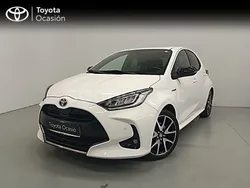 Blanco Usado 2021 Toyota Yaris Hybrid Plus Berlina | 20.850 € (Precio justo)