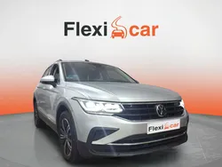 Gris Usado 2021 VW Tiguan Life SUV | 28.790 € (Precio justo)