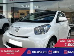Blanco Usado 2009 Toyota iQ Utilitario | 7995 € (Un poco caro)