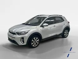 Gris Usado 2022 Kia Stonic Plus SUV | 13.890 € (Precio justo)