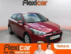Rojo Usado 2016 Hyundai i20 Berlina | 10.490 € (Precio justo)
