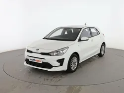 Blanco Usado 2020 Kia Rio Berlina | 12.099 € (Precio justo)