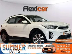 Blanco Usado 2022 Kia Stonic 2 SUV | 13.990 € (Precio justo)