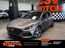 Marrón Usado 2022 Hyundai i30 Familiar | 15.449 € (Buen precio)