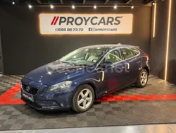Azul Usado 2014 Volvo V40 Momentum Familiar | 9990 € (Precio justo)