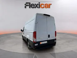 Blanco Usado 2020 Iveco Daily | 19.490 € (Buen precio)