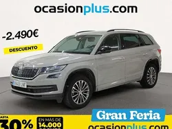Gris Usado 2021 Skoda Kodiaq Ambition SUV | 24.900 € (Buen precio)