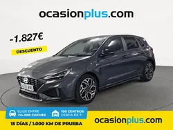 Gris / plata Usado 2024 Hyundai i30 N Line Berlina | 19.900 € (Precio justo)