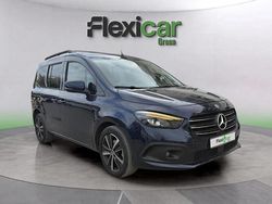 Azul Usado 2023 Mercedes 180 Berlina | 23.490 € (Buen precio)