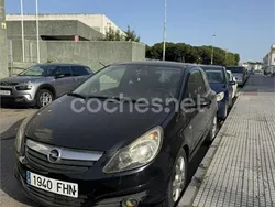 Negro Usado 2006 Opel Corsa Sport Berlina | 2000 € (Precio justo)