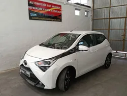 Blanco Usado 2021 Toyota Aygo X-play Utilitario | 10.990 € (Precio justo)