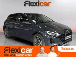 Azul Usado 2024 Hyundai i20 Berlina | 19.990 € (Un poco caro)