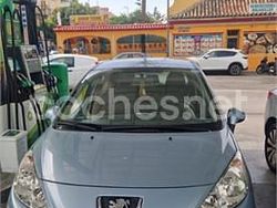 Azul Usado 2011 Peugeot 207 Active Berlina | 8000 € (Un poco caro)
