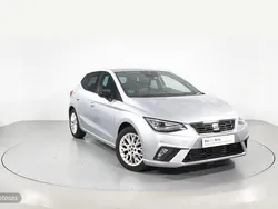 Plateado Usado 2024 Seat Ibiza FR Berlina | 17.500 € (Precio justo)