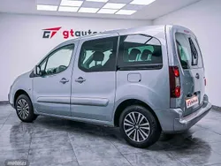 Gris Usado 2018 Peugeot Partner Active Monovolumen | 14.650 € (Un poco caro)