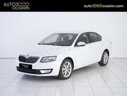 Blanco Usado 2014 Skoda Octavia Elegance Berlina | 13.895 € (Precio justo)