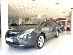 Gris / plata Usado 2013 Opel Zafira Tourer Selective Monovolumen | 8450 € (Buen precio)